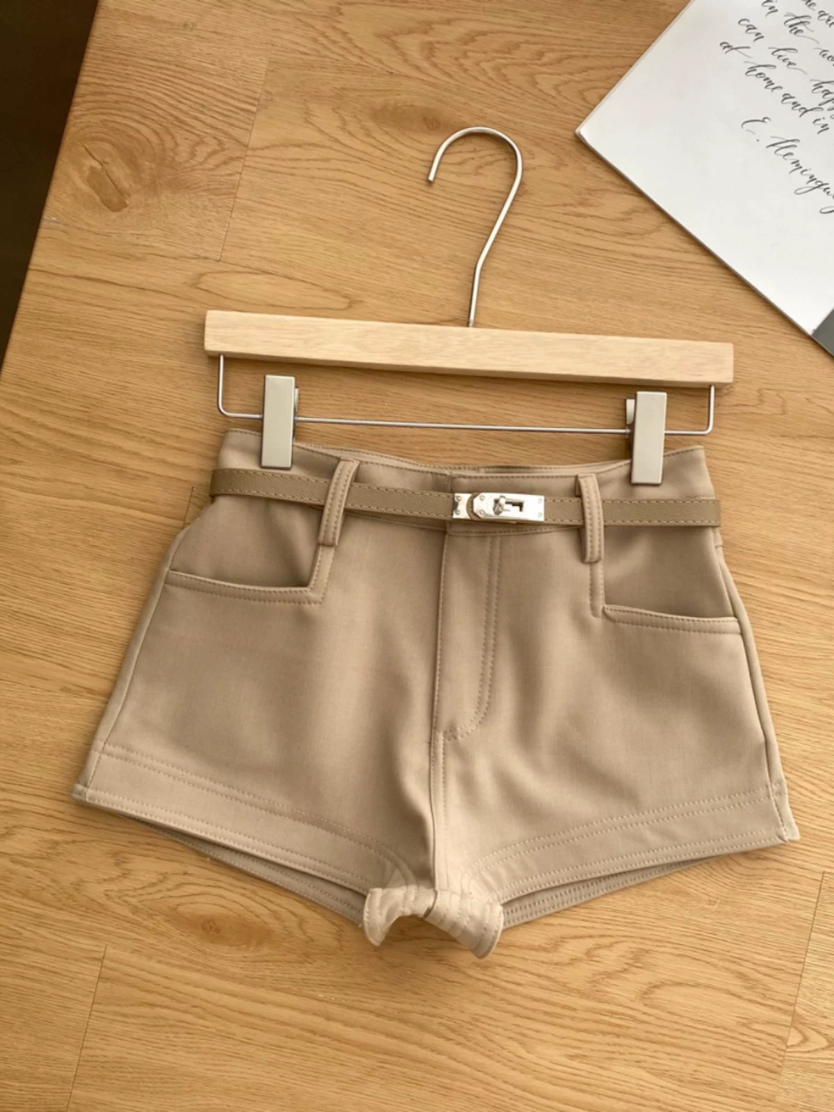 Elsa short CP30 images